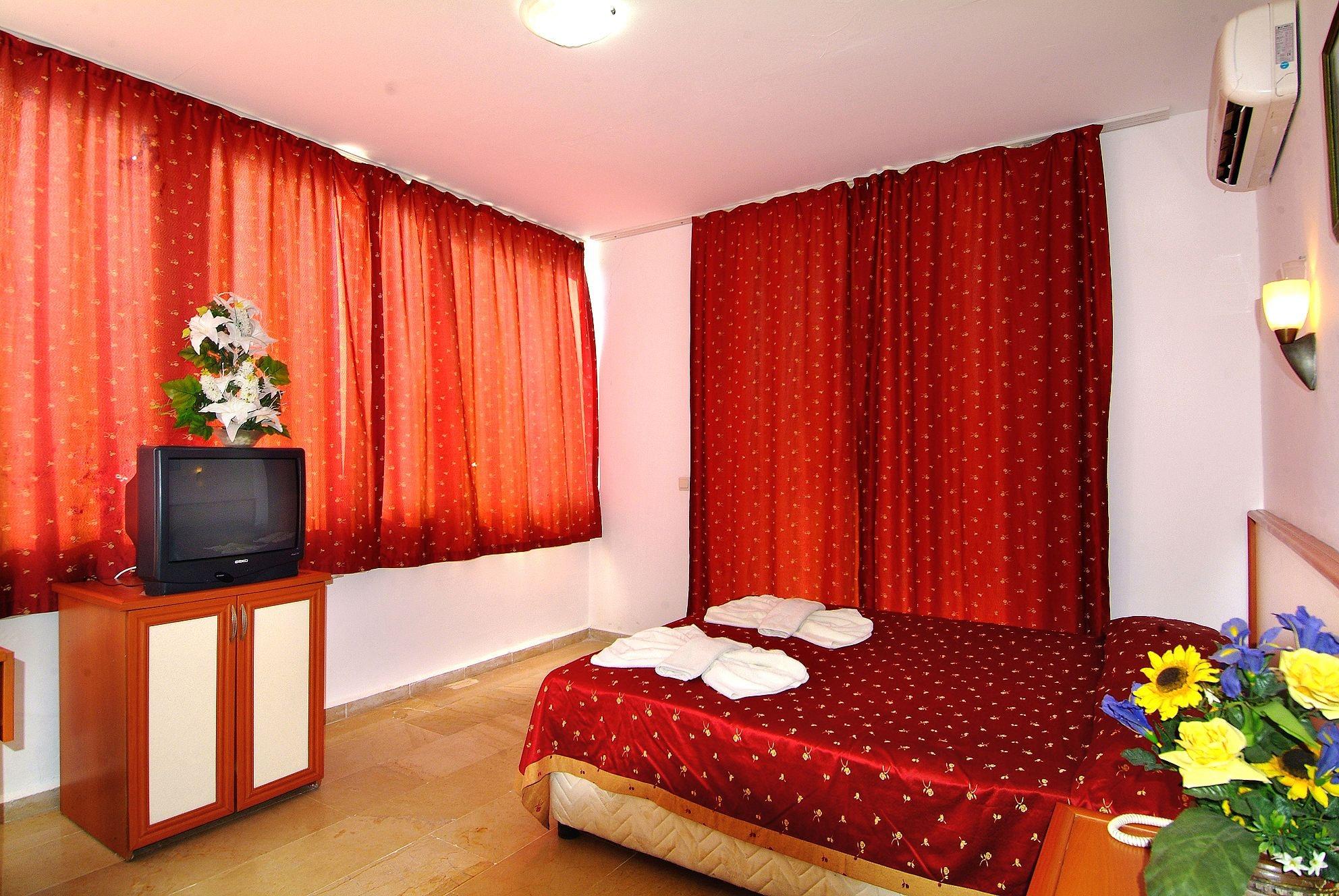 Hedef Kleopatra Golden Sun Hotel Аланя Екстериор снимка