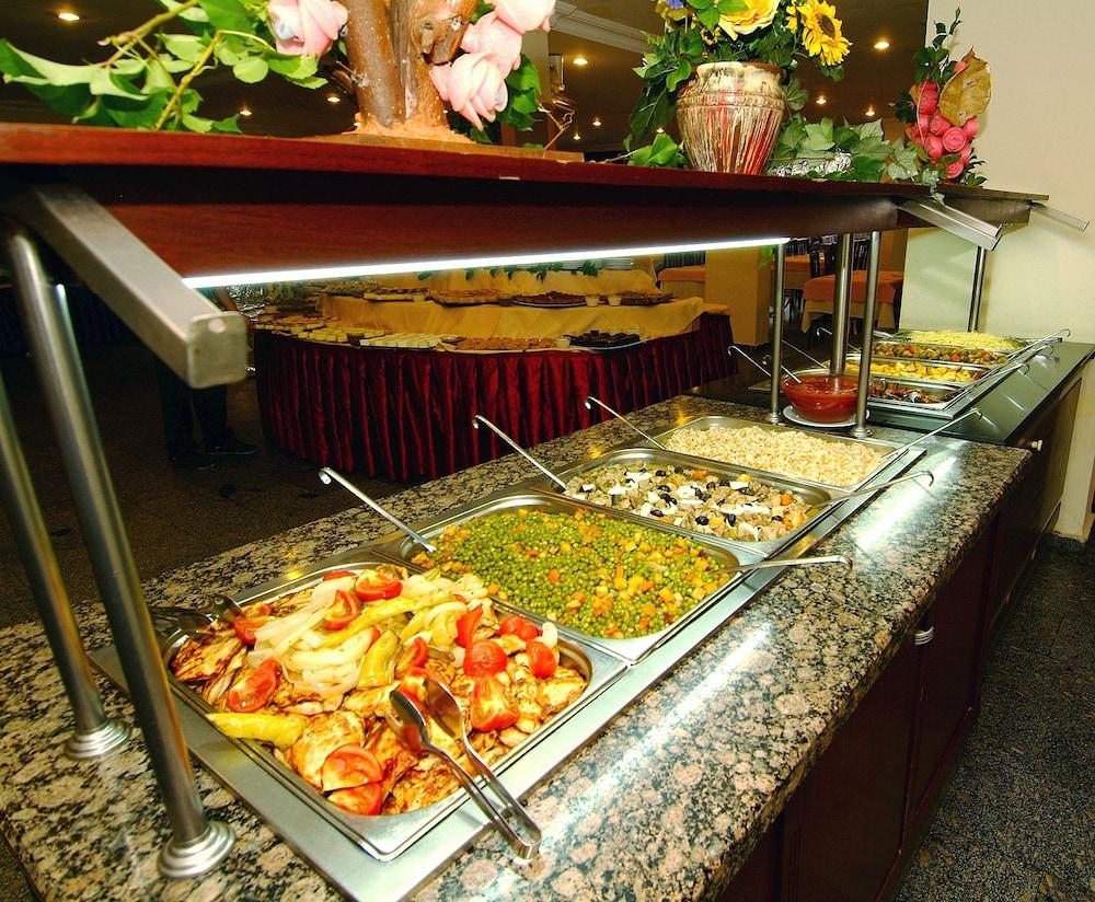 Hedef Kleopatra Golden Sun Hotel Аланя Екстериор снимка