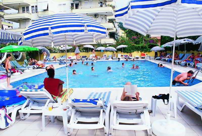 Hedef Kleopatra Golden Sun Hotel Аланя Екстериор снимка